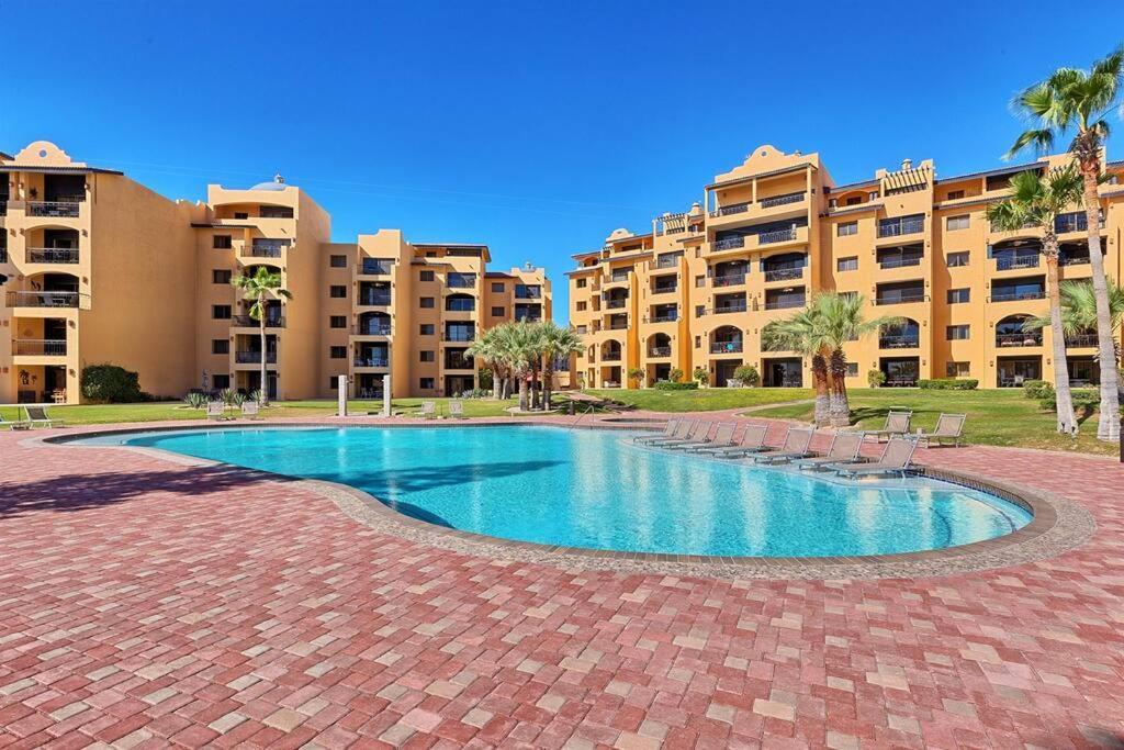 Princesa Resort D108*Sandy Beach*Ground Floor*Huge ปูแอร์โตเปญาสโก ภายนอก รูปภาพ