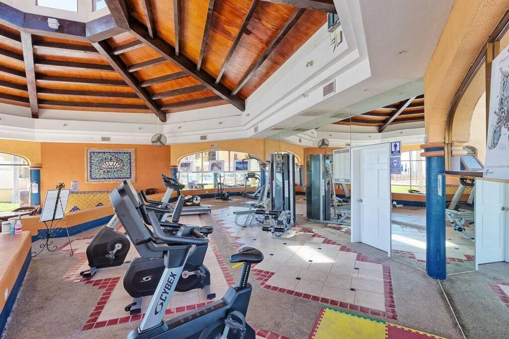 Princesa Resort D108*Sandy Beach*Ground Floor*Huge ปูแอร์โตเปญาสโก ภายนอก รูปภาพ