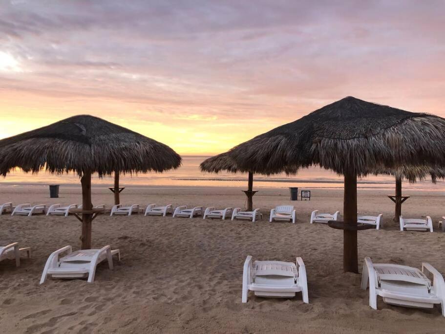 Princesa Resort D108*Sandy Beach*Ground Floor*Huge ปูแอร์โตเปญาสโก ภายนอก รูปภาพ